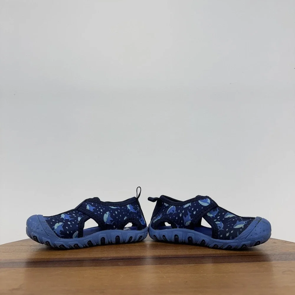 New Little Kids Western Chief Blue Sharks Beachgoer Water Shoes Size 9‎ C NWOB